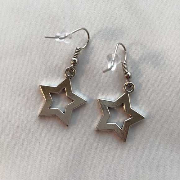 Silver Super Star Earrings Hypoallergenic Hooks! - Picture 3 of 3